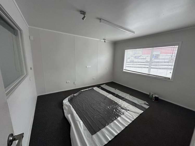 Unit 1, 12 Maleme Street Greerton_5