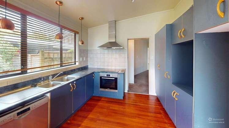 16 Dittmer Drive 10921_9