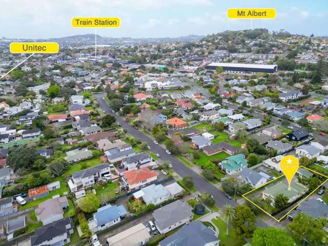 24 Fairleigh Avenue Mount Albert_2