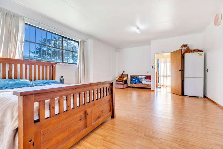 11 Dunton Drive_4