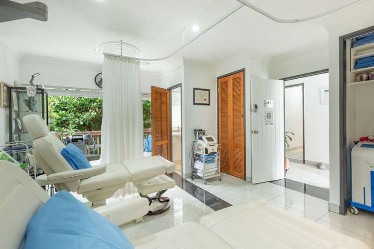 44 Coroglen Avenue Birkenhead_13