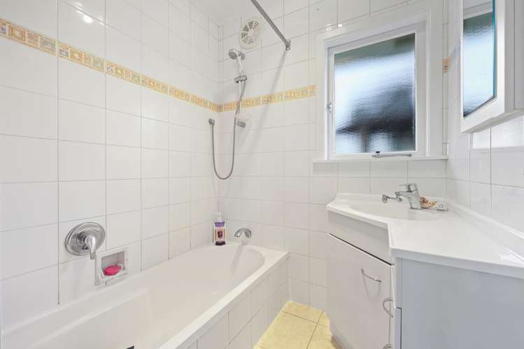 44 Farquhar Road Glendene_10