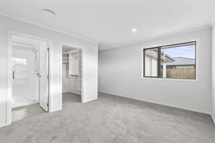 9 Ambrosia Street The Meadows_8