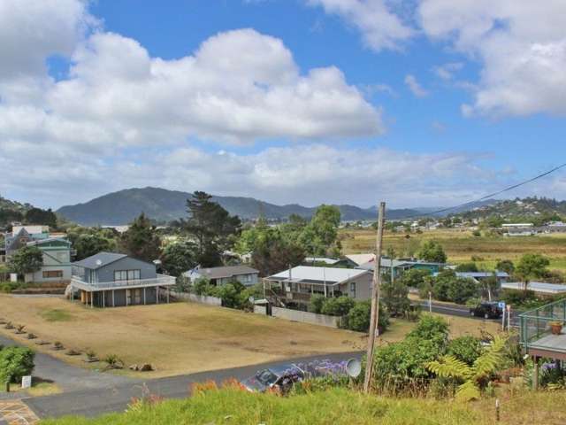 84 Ocean Beach Road Tairua_4