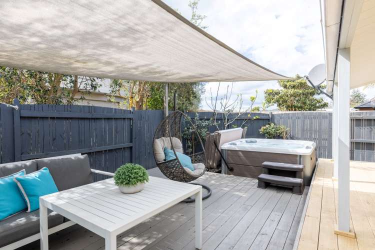 217 Range Road Papamoa_11