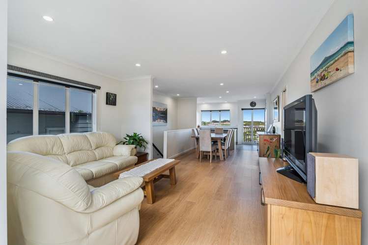 2/61 The Avenue Albany_5