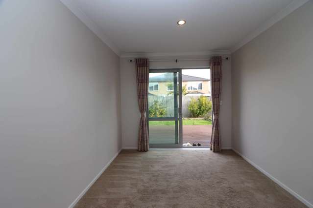 Granny Flat/65 Castlederg Drive Flat Bush_1