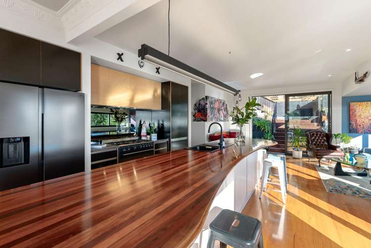 32 Rona Street Eastbourne_2