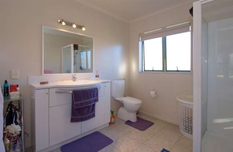 16 Roberts Drive Cromwell_7