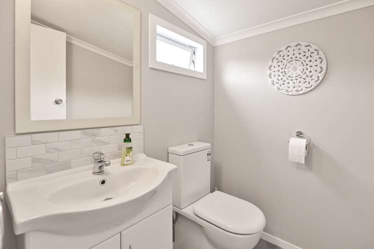 1002 Southland Road Raureka_23