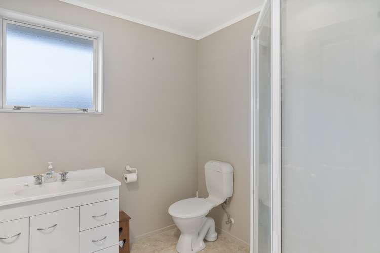 12 Flora Way Rototuna_10