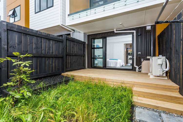 2/28 Lavelle Road Henderson_3