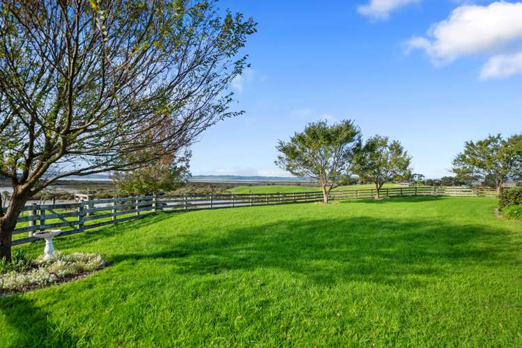 68D Tuparekura Road, South Head Helensville_23