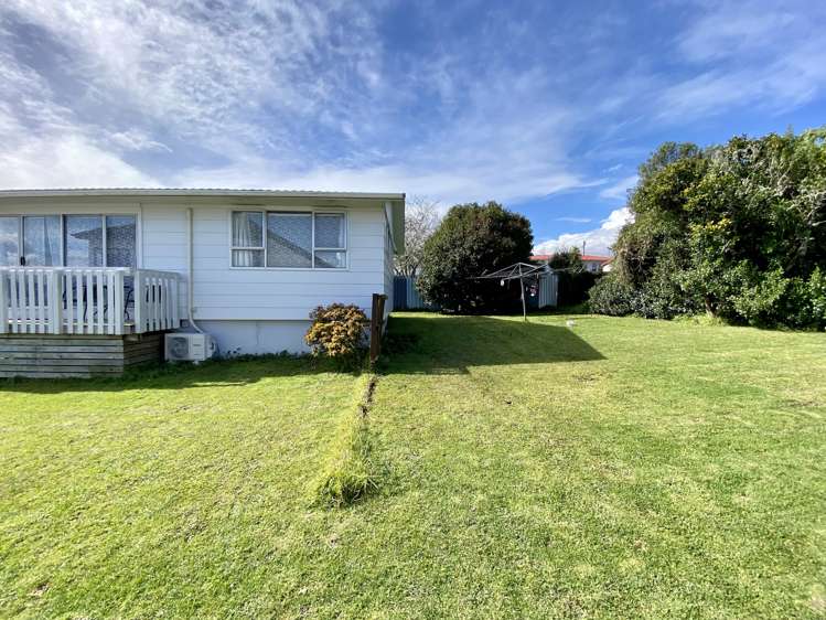 2/109 Wharf Road Te Atatu Peninsula_14
