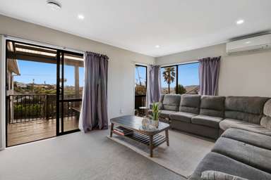 61 Luckens Road_3