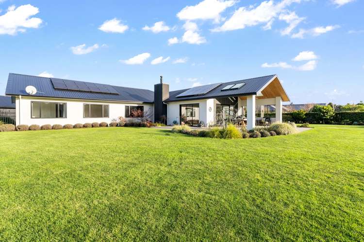 8 Lochend Close Waihopai_43