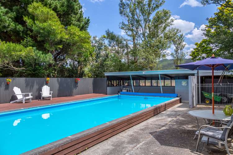 11 Bartons Road Featherston_13