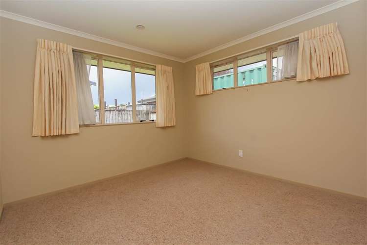 4 John Street Enderley_12