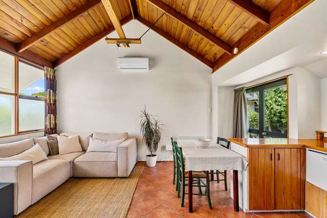 206 Knight Street Hastings_2