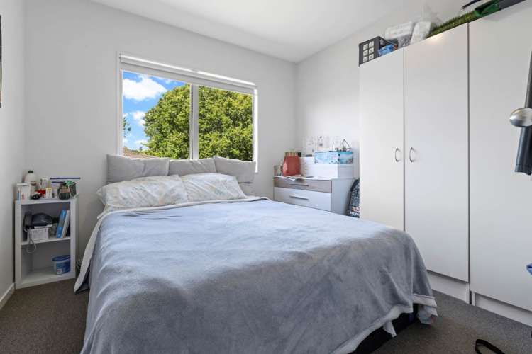 2/49 Meadway Sunnyhills_10