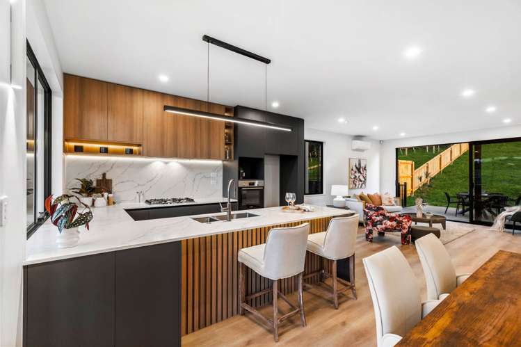 242C West Hoe Heights Orewa_12