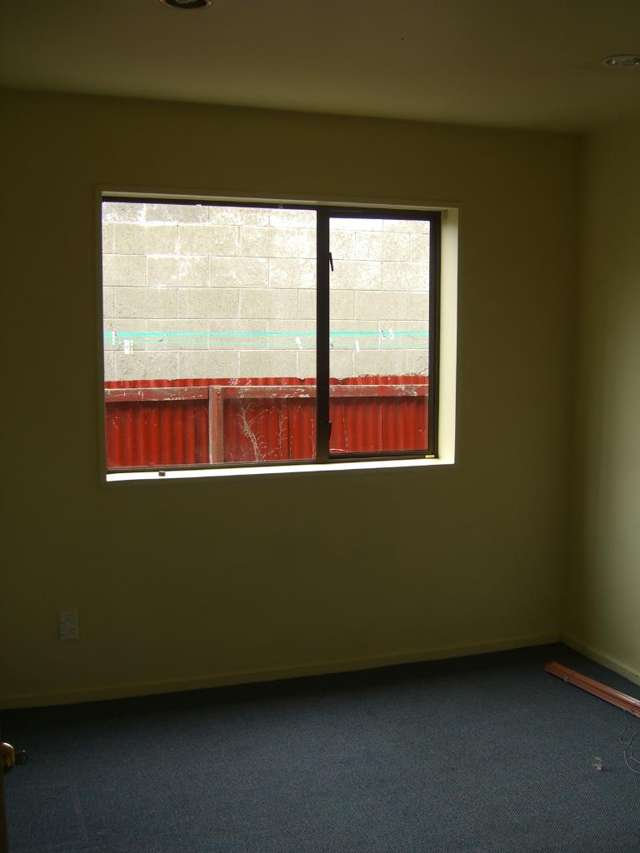 2/8 Angela Street Upper Riccarton_4