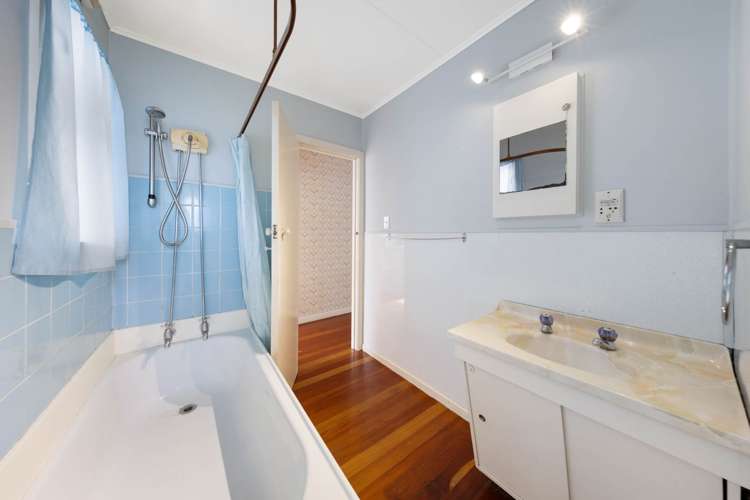 29 Puketea Street Blockhouse Bay_12