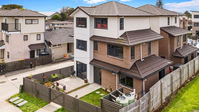 12/30 Calvert Avenue Mangere East_4