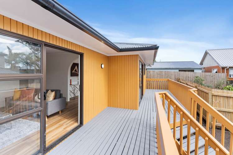 24a Roberts Road Te Atatu South_15