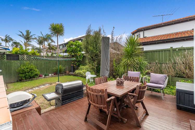 2/12 Piccadilly Place Kohimarama_1