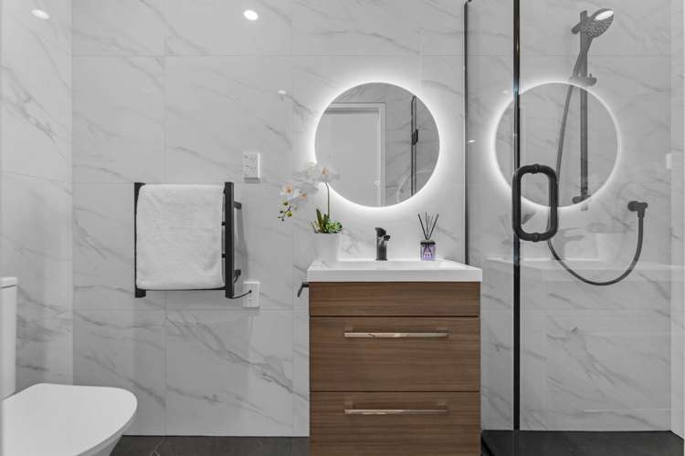 A-D/3 Christie Street Mt Roskill_16