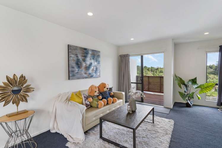 11/12 Ambrico Place New Lynn_12