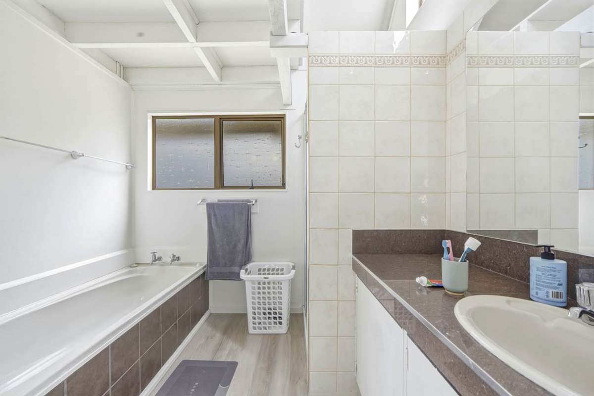 10 Stredwick Drive_4