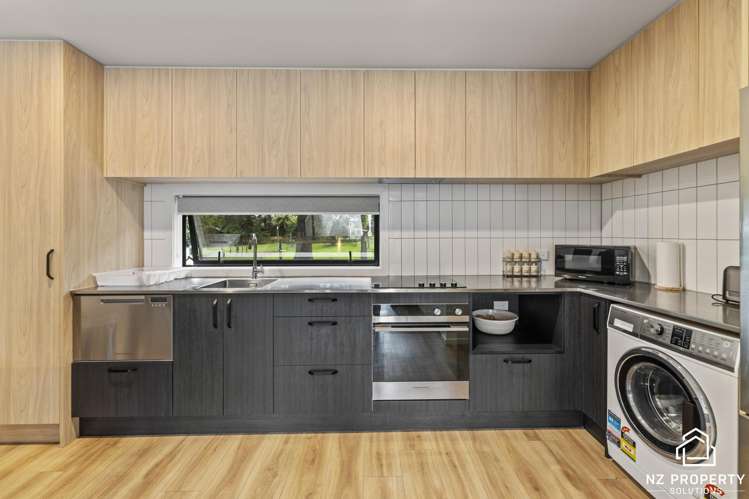 19 Dallas Lane Caversham_4