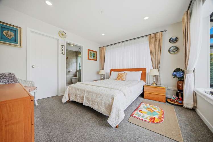 61 Harrowglen Drive Northcross_17