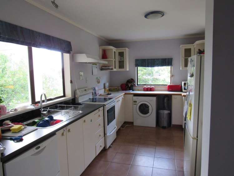 18 Karaka Road Beachlands_1