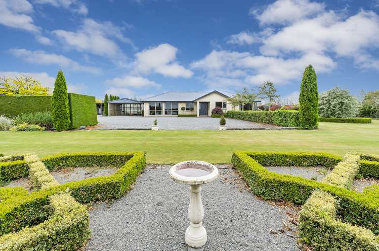 265 Methven Chertsey Road Methven_17