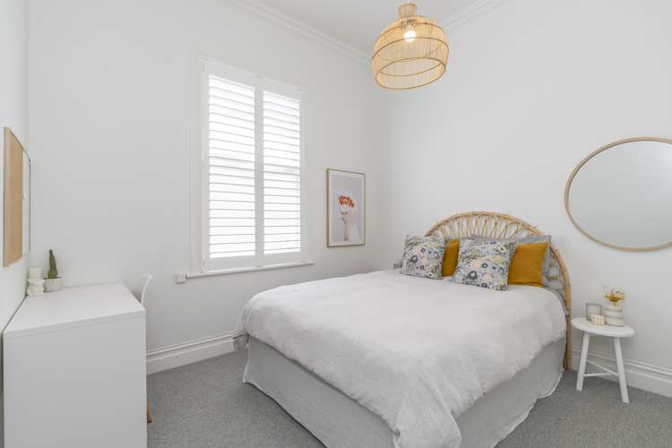 7 New Bond Street Kingsland_12