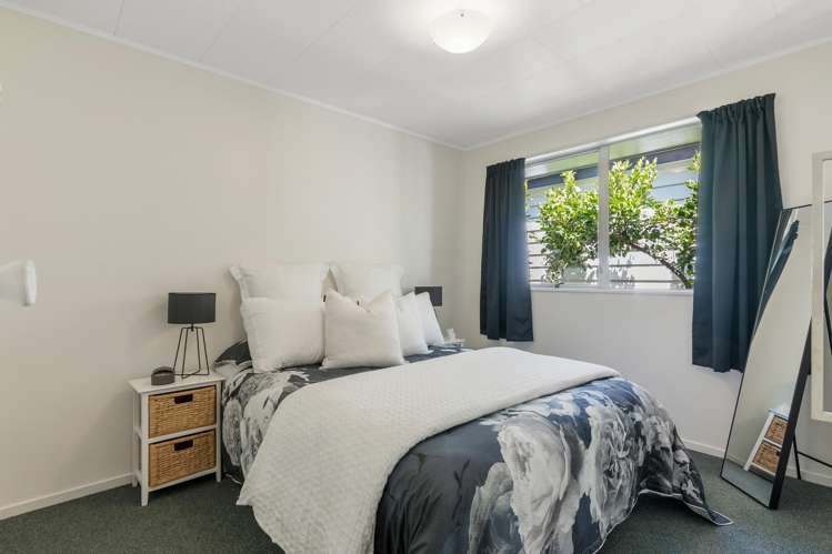 36 Cardwell Street Onehunga_14