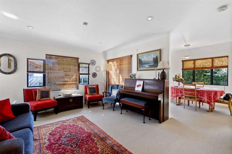 51 Splitt Avenue Glenview_4