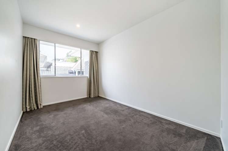 1162 Fergusson Drive Clouston Park_9