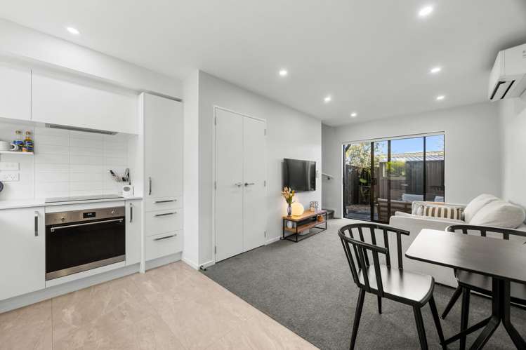 7/110 Kervil Avenue_4