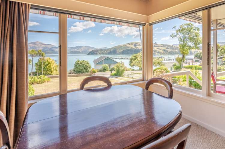 109 Beach Road Akaroa_9