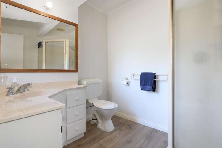 55 Kings Avenue Matua_11