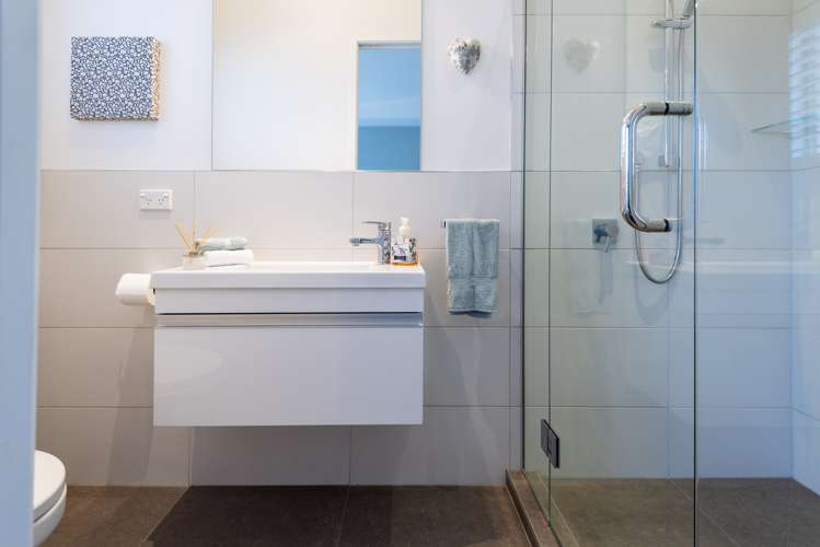 15 Oceania Place Mellons Bay_21