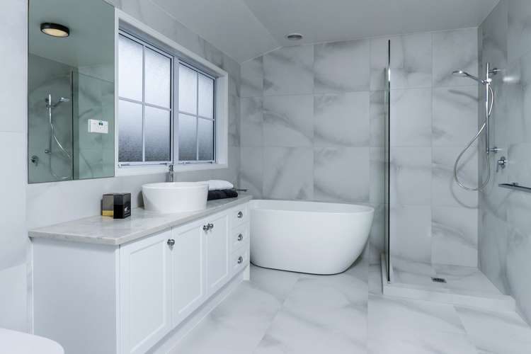 2/15 Saltburn Road Milford_14