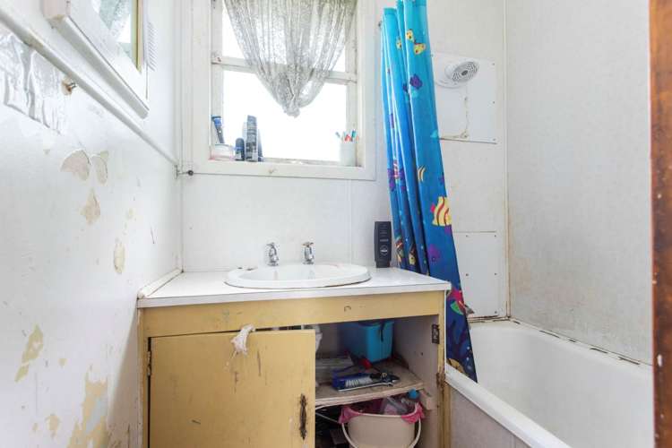 19 Hannah Road Otara_7