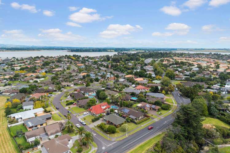 52 Wattle Farm Road Wattle Downs_36