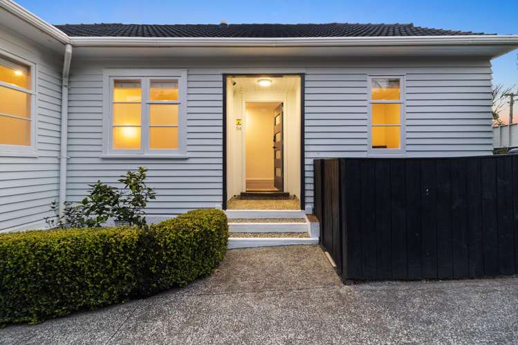 54 Alberta Street Point Chevalier_12