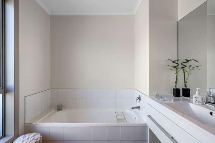 2 Woodstock Place Stoke_17